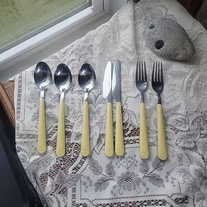 7 Gibson Deco Stainless Flatware Yellow Knives Dinner Forks Spoons Discontinued